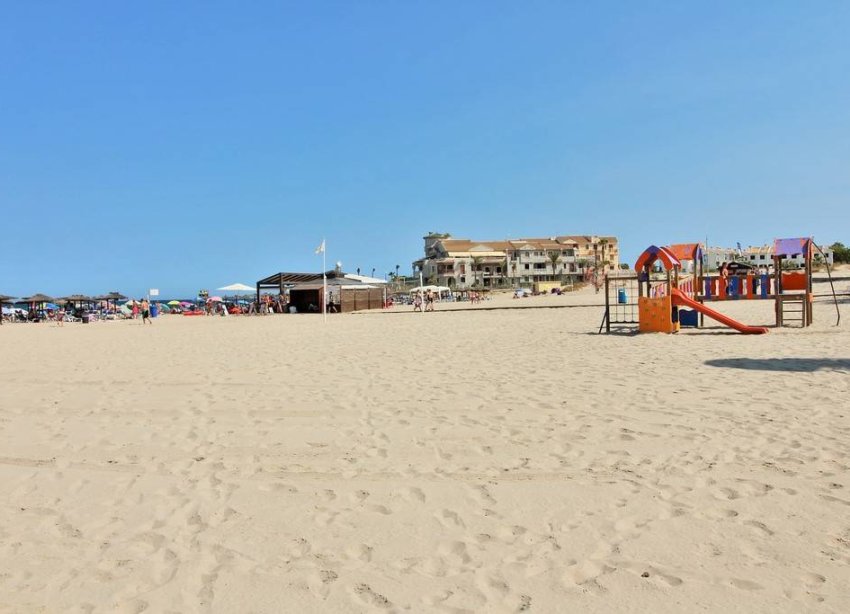 Resale - Apartment / Duplex - Orihuela Costa - La Zenia