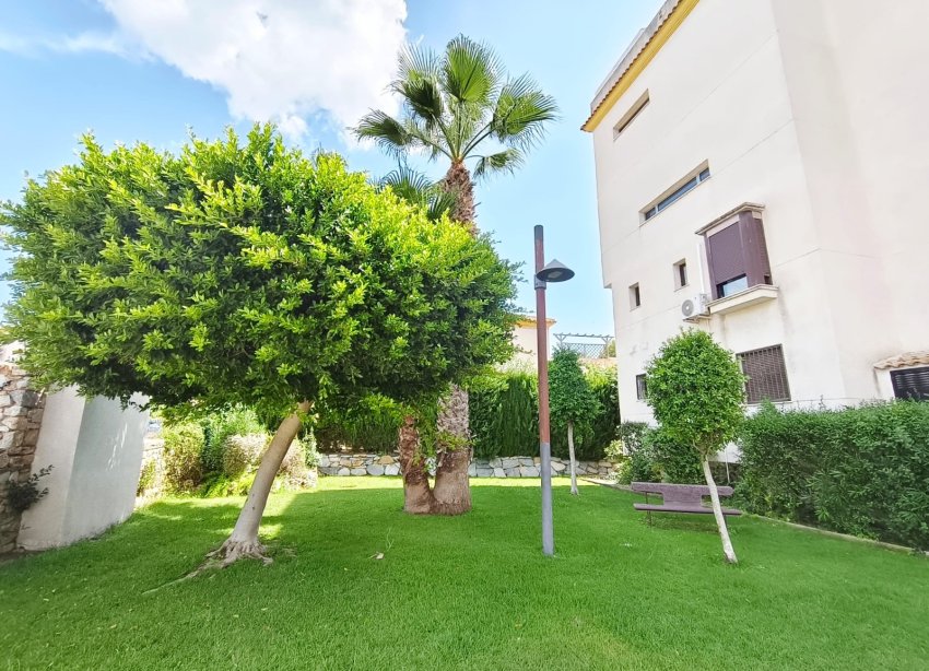 Resale - Apartment / Duplex - Orihuela Costa - Las Ramblas Golf