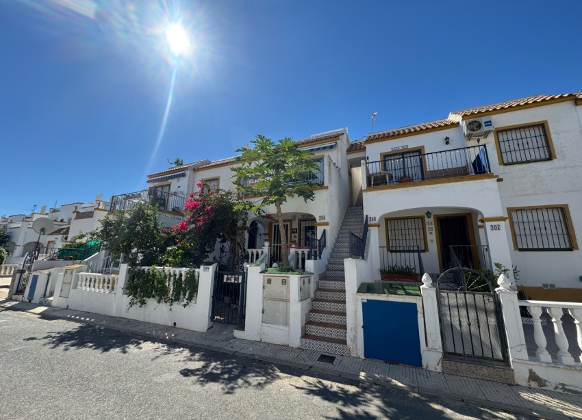 Resale - Apartment / Duplex - Orihuela Costa - Los Almendros-La Florida