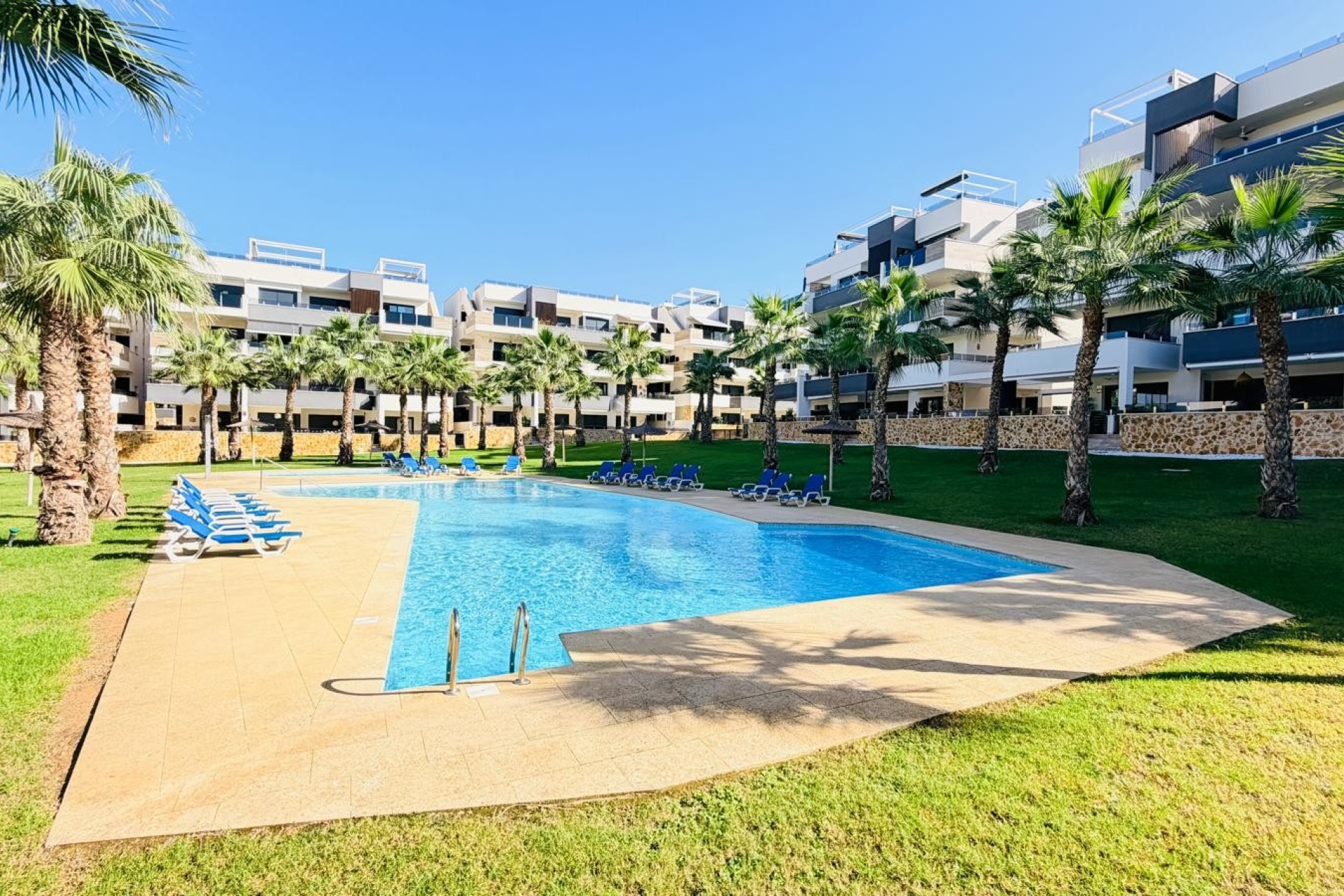 Resale - Apartment / Duplex - Orihuela Costa - Los Altos