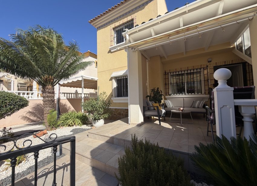 Resale - Apartment / Duplex - Orihuela Costa - Los Dolses