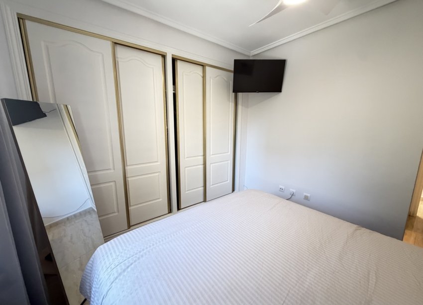 Resale - Apartment / Duplex - Orihuela Costa - Los Dolses