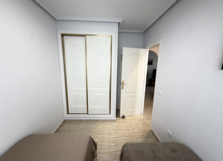 Resale - Apartment / Duplex - Orihuela Costa - Los Dolses