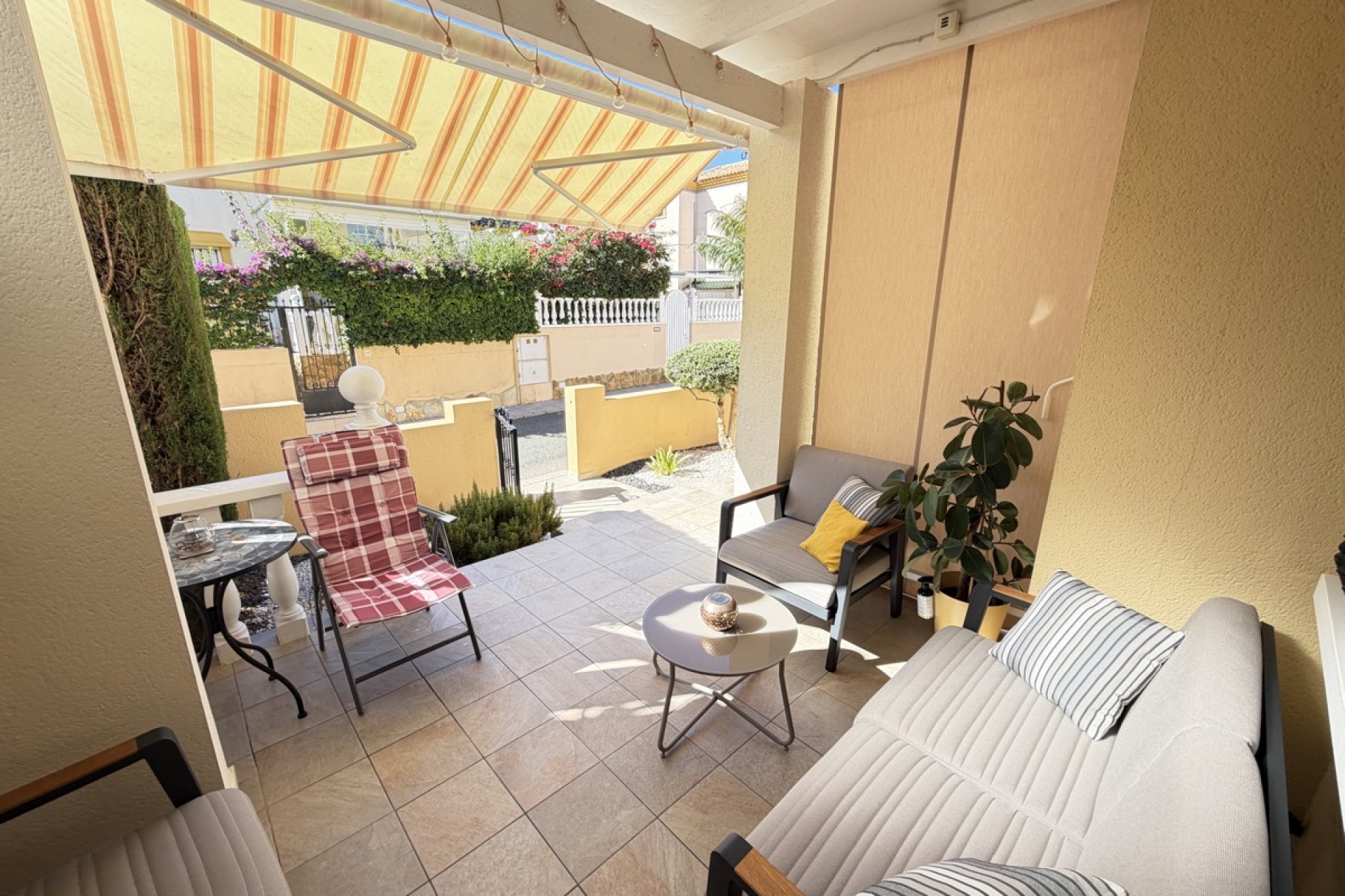 Resale - Apartment / Duplex - Orihuela Costa - Los Dolses