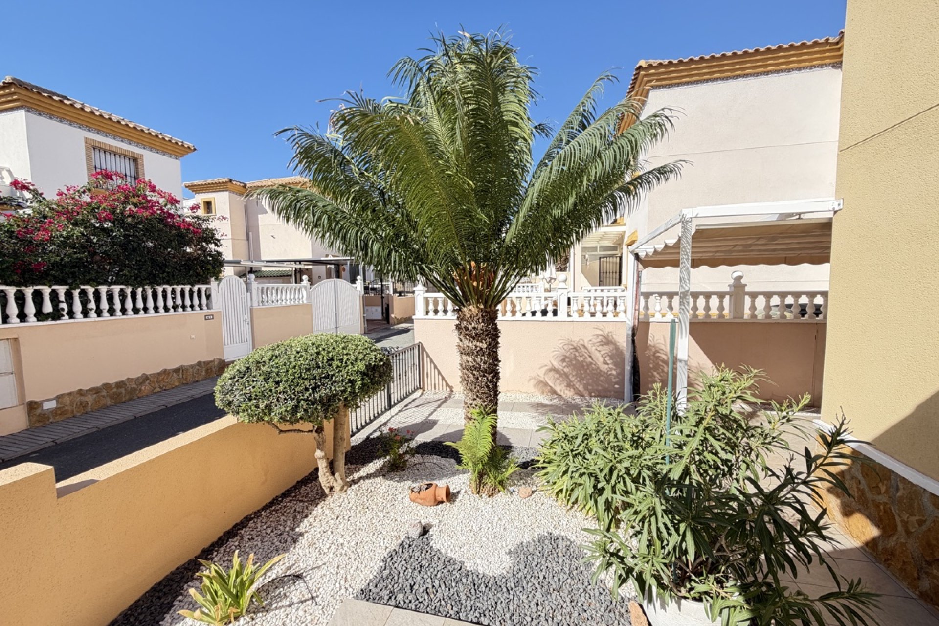 Resale - Apartment / Duplex - Orihuela Costa - Los Dolses