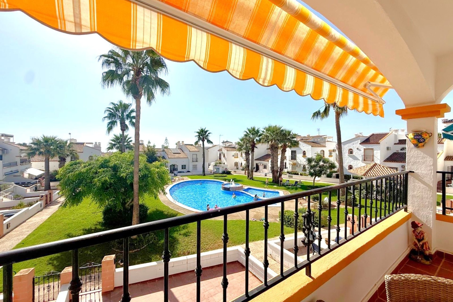 Resale - Apartment / Duplex - Orihuela Costa - Los Dolses