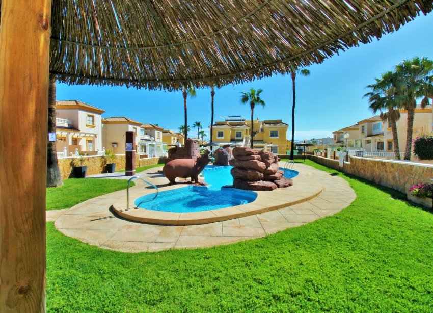 Resale - Apartment / Duplex - Orihuela Costa - Los Dolses