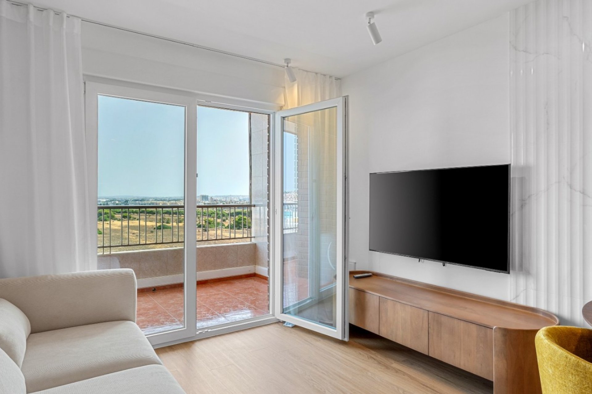 Resale - Apartment / Duplex - Orihuela Costa - Punta Prima