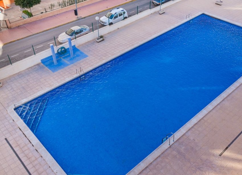 Resale - Apartment / Duplex - Orihuela Costa - Punta Prima