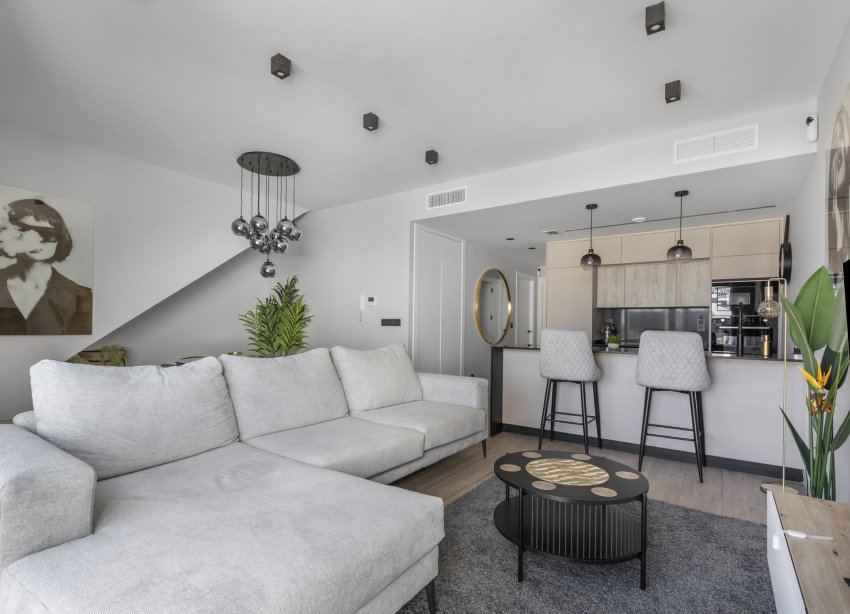 Resale - Apartment / Duplex - Orihuela Costa - Punta Prima