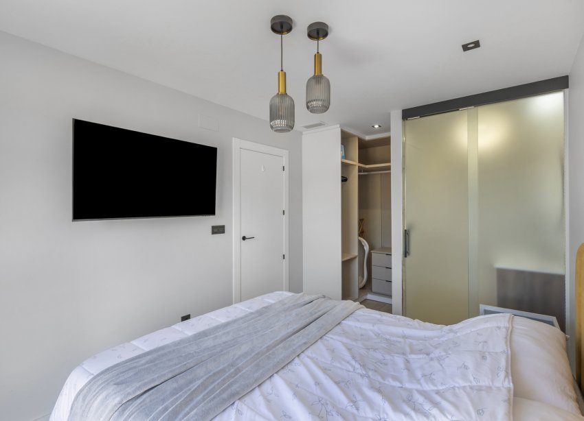 Resale - Apartment / Duplex - Orihuela Costa - Punta Prima