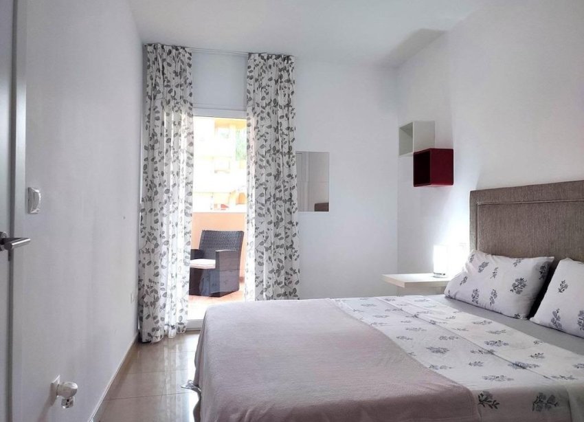 Resale - Apartment / Duplex - Orihuela Costa - Punta Prima