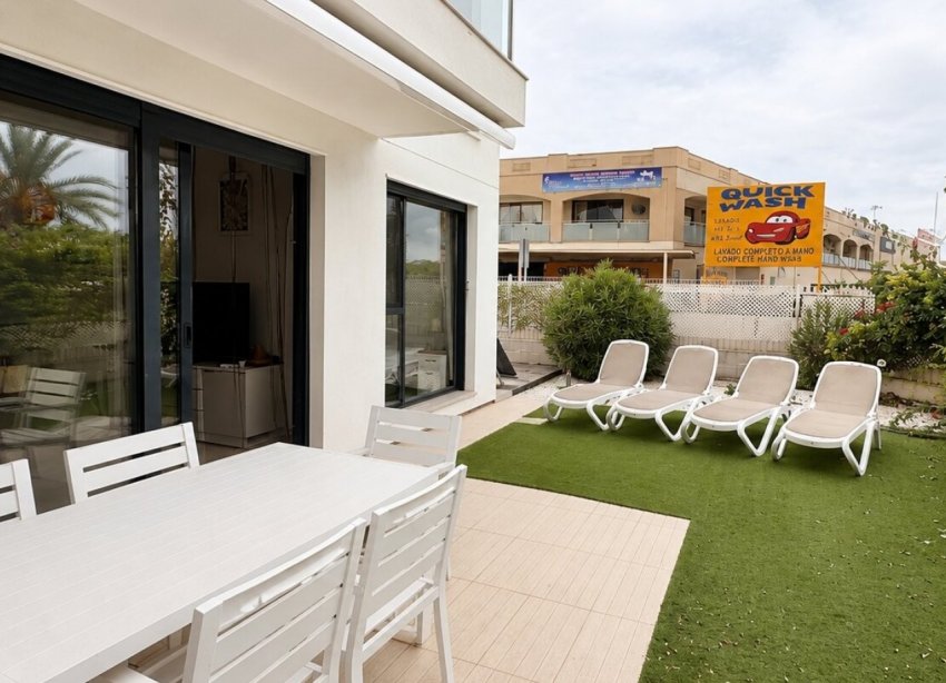 Resale - Apartment / Duplex - Orihuela Costa - Punta Prima