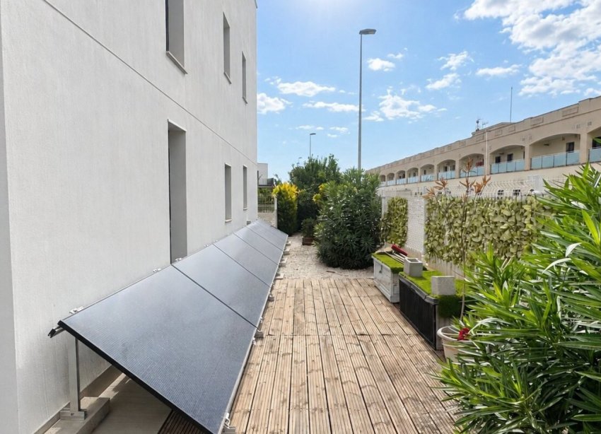 Resale - Apartment / Duplex - Orihuela Costa - Punta Prima