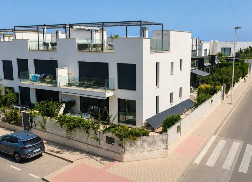 Resale - Apartment / Duplex - Orihuela Costa - Punta Prima