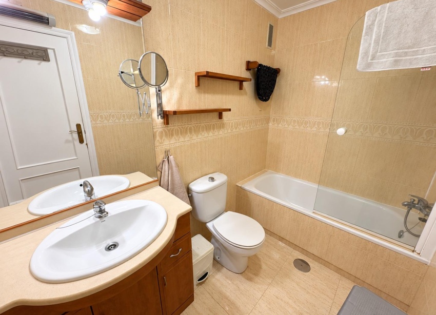 Resale - Apartment / Duplex - Orihuela Costa - Punta Prima
