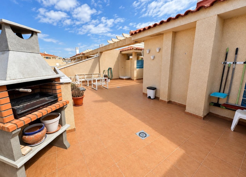 Resale - Apartment / Duplex - Orihuela Costa - Punta Prima
