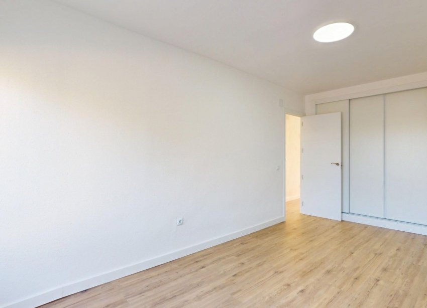 Resale - Apartment / Duplex - Orihuela Costa - Villamartín