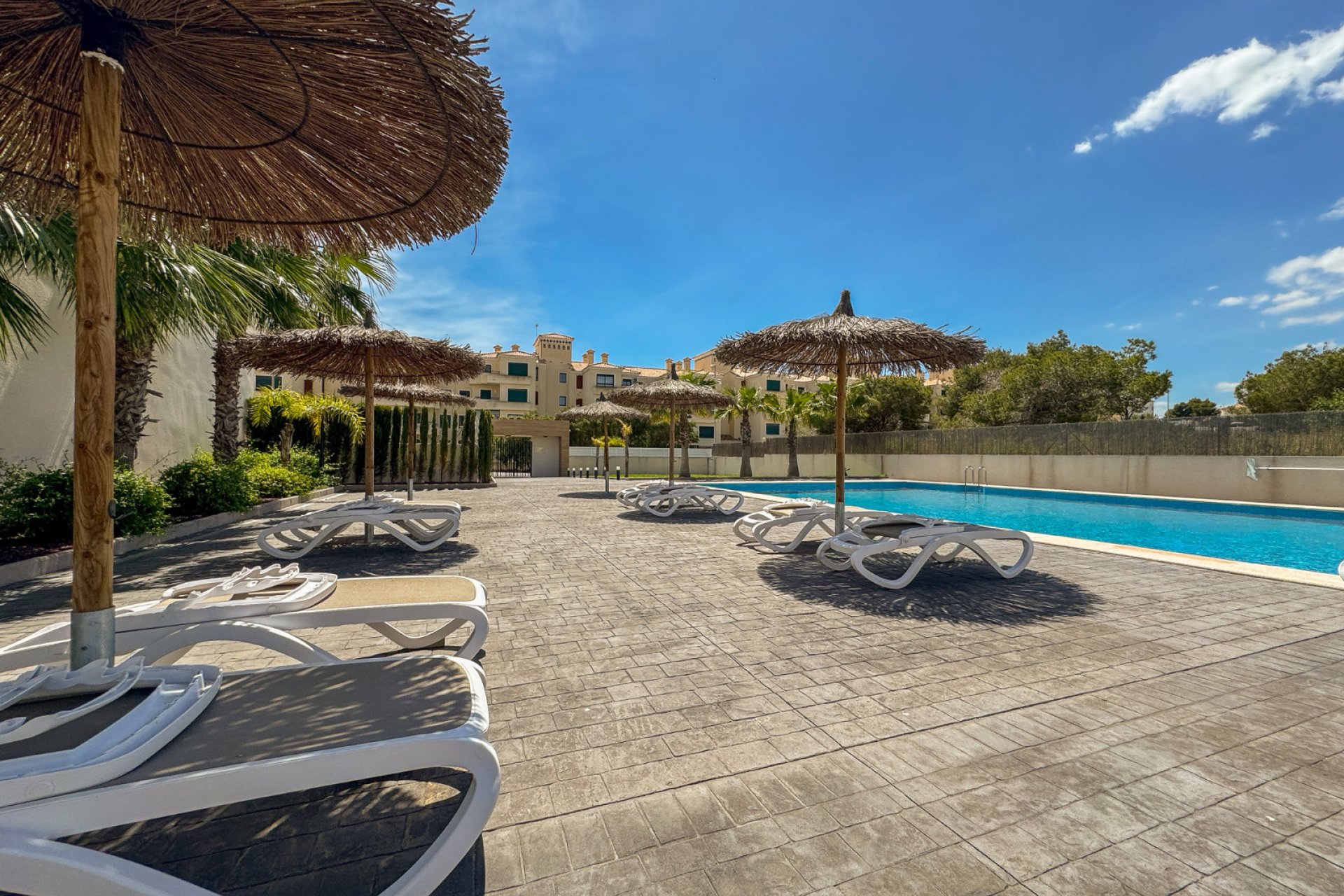 Resale - Apartment / Duplex - Orihuela Costa - Villamartín
