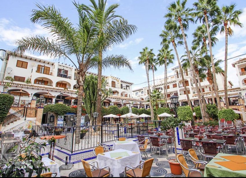 Resale - Apartment / Duplex - Orihuela Costa - Villamartín