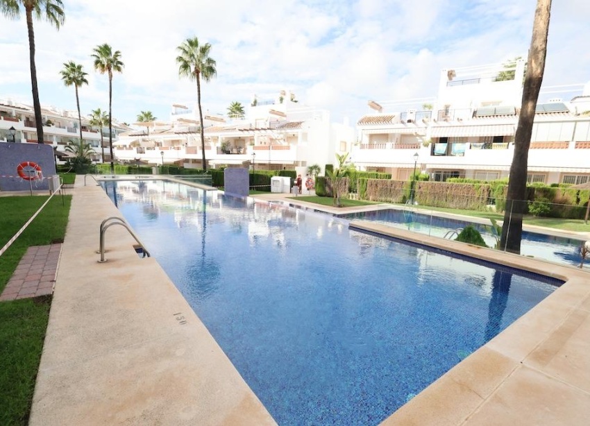 Resale - Apartment / Duplex - Orihuela Costa - Villamartín