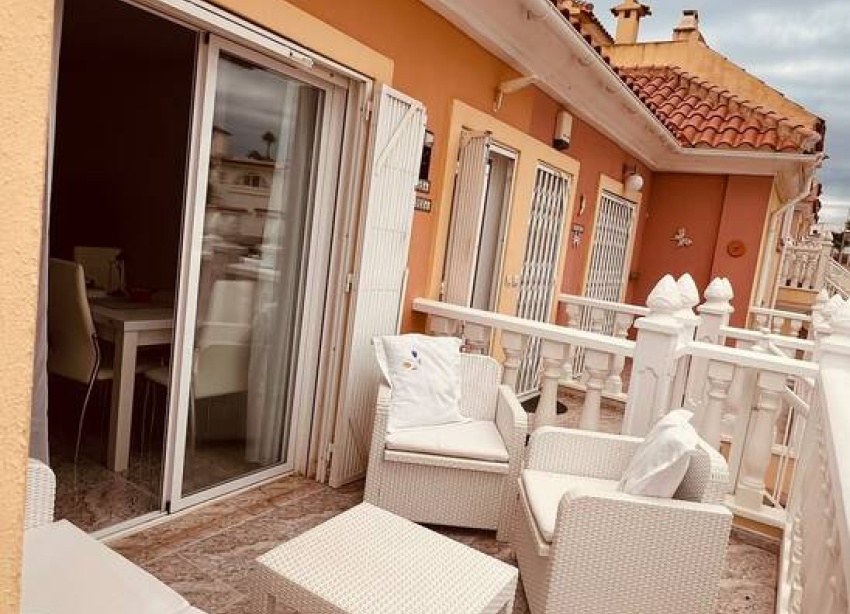 Resale - Apartment / Duplex - Orihuela Costa - Villamartín