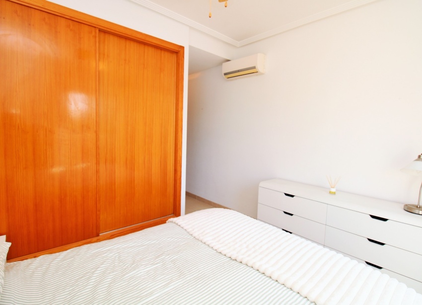 Resale - Apartment / Duplex - Orihuela Costa - Villamartín