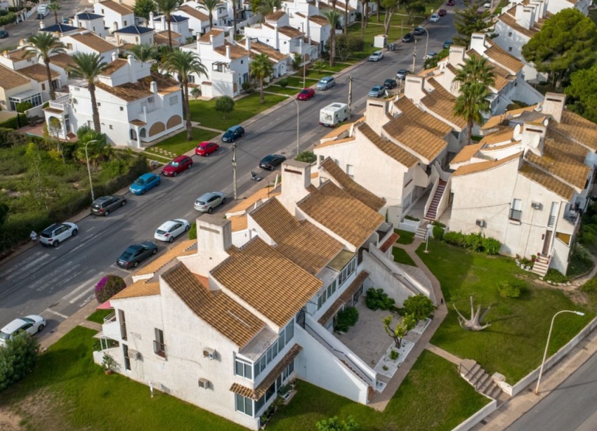 Resale - Apartment / Duplex - Orihuela Costa - Villamartín