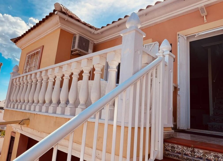 Resale - Apartment / Duplex - Orihuela Costa - Villamartín