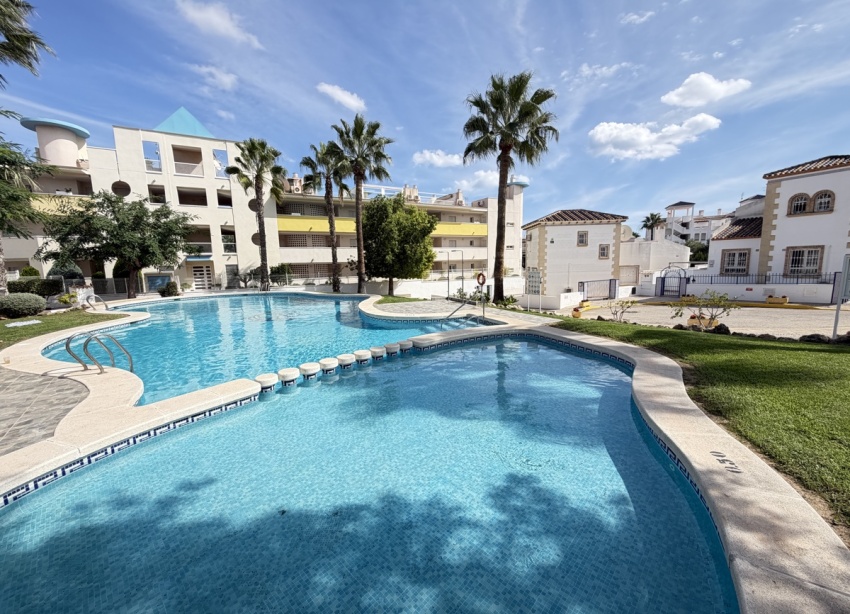 Resale - Apartment / Duplex - Orihuela Costa - Villamartín