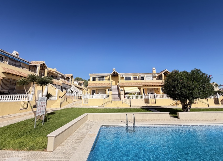 Resale - Apartment / Duplex - Orihuela Costa - Villamartín