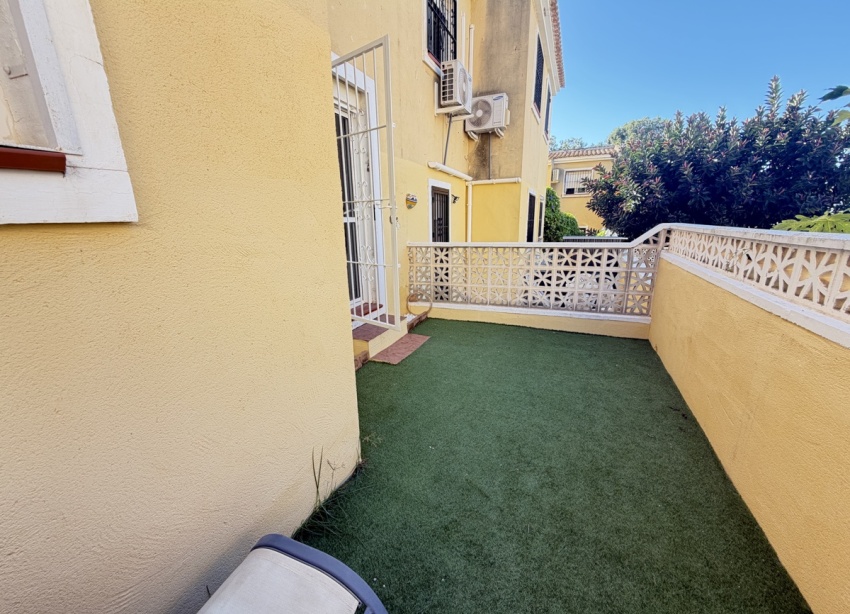 Resale - Apartment / Duplex - Orihuela Costa - Villamartín