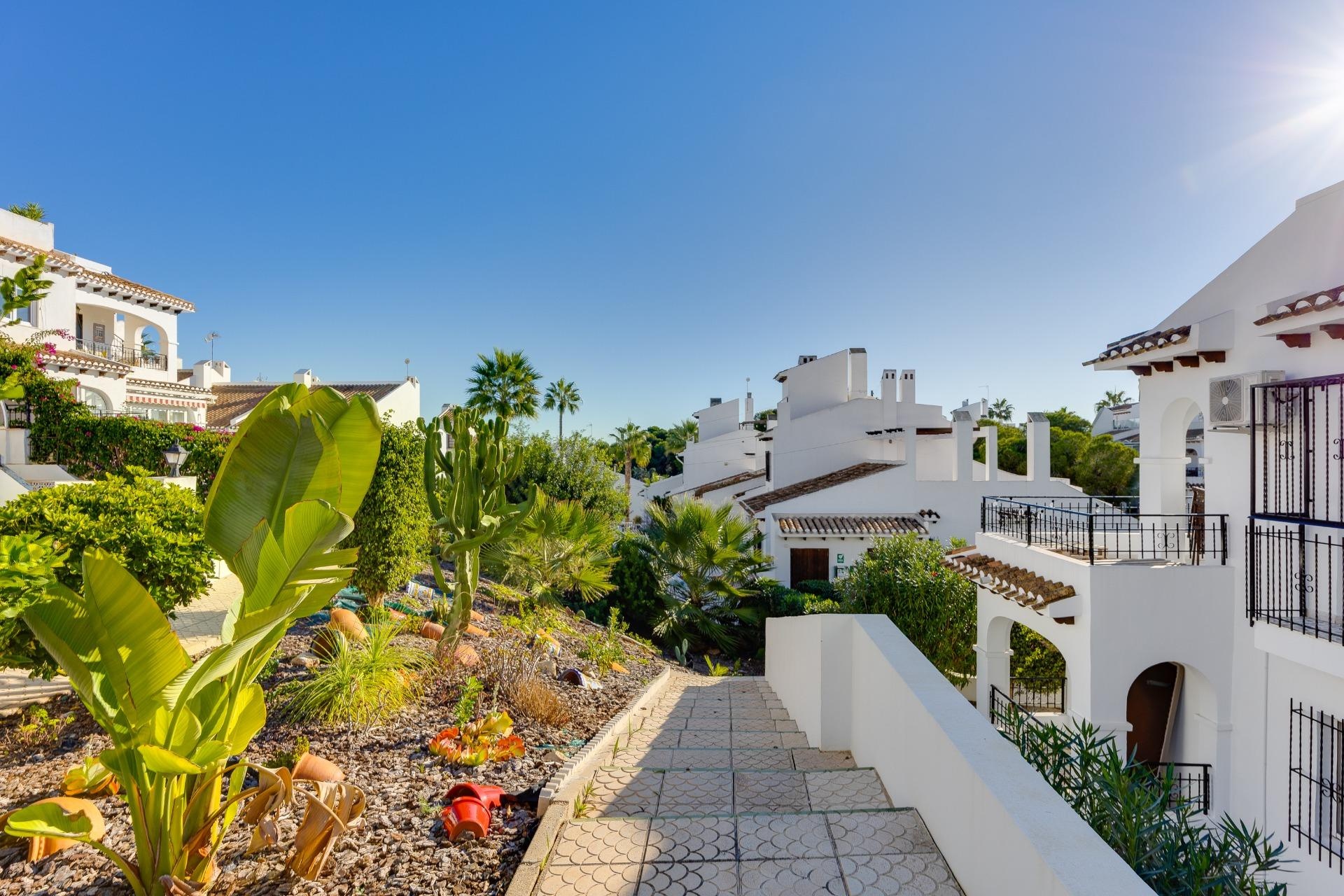 Resale - Apartment / Duplex - Orihuela Costa - Villamartín