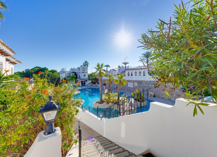Resale - Apartment / Duplex - Orihuela Costa - Villamartín