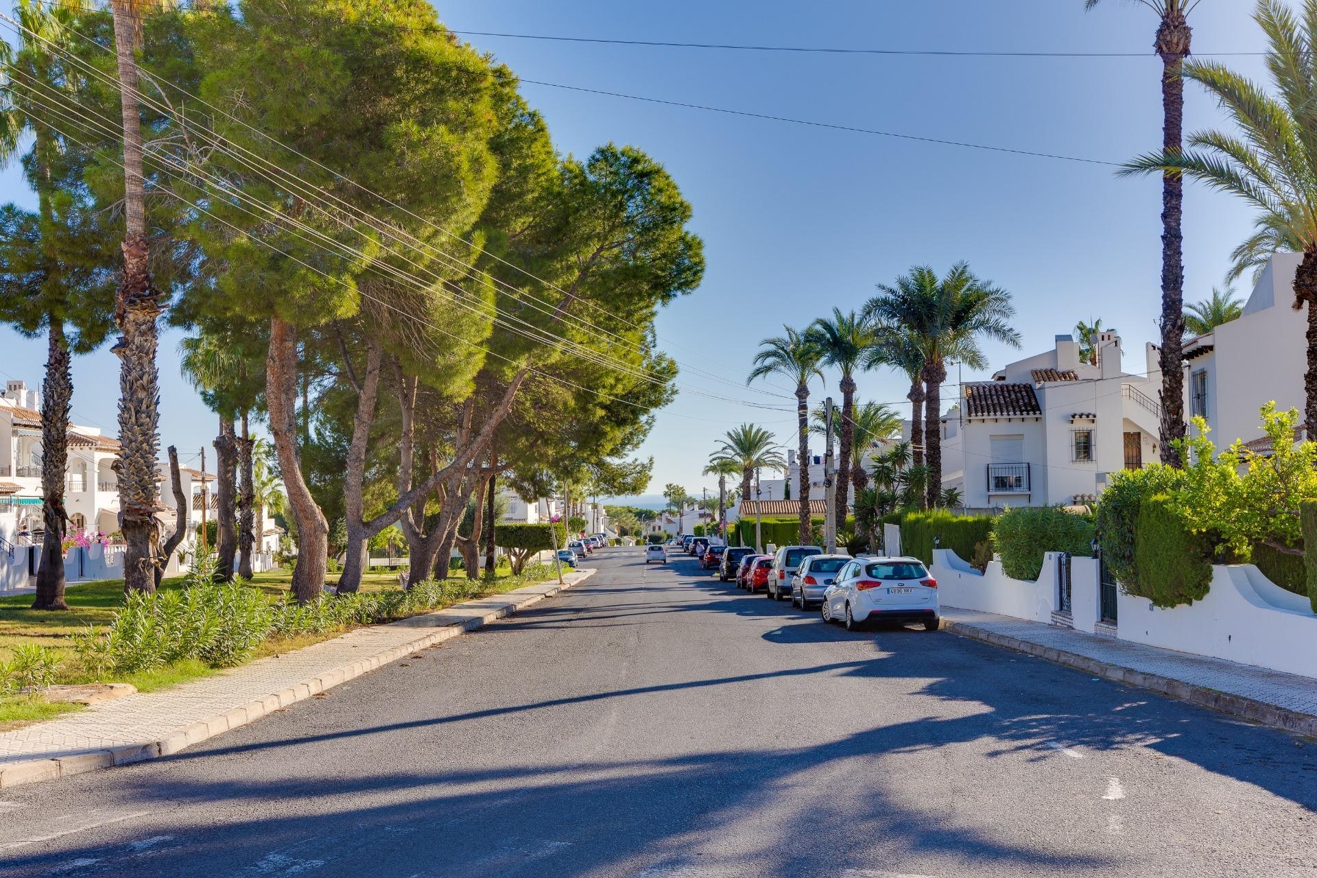 Resale - Apartment / Duplex - Orihuela Costa - Villamartín