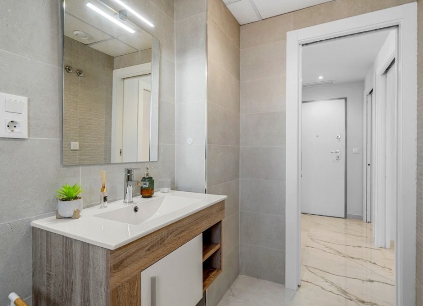 Resale - Apartment / Duplex - Orihuela Costa