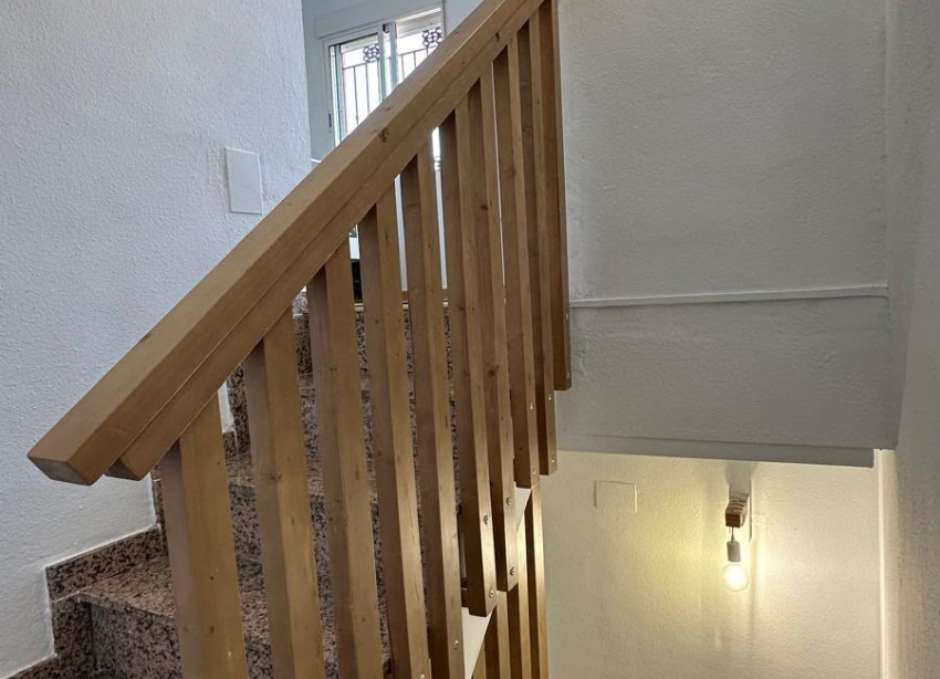 Resale - Apartment / Duplex - Orihuela Costa