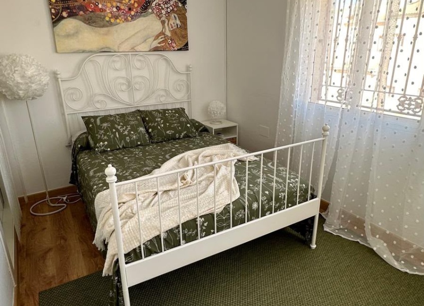 Resale - Apartment / Duplex - Orihuela Costa