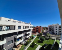 Resale - Apartment / Duplex - Orihuela - Villamartín
