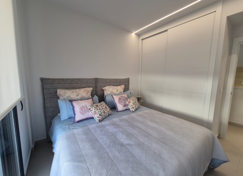 Resale - Apartment / Duplex - Orihuela - Villamartín