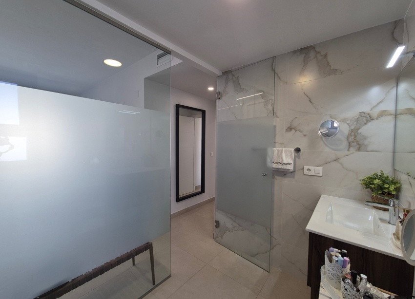 Resale - Apartment / Duplex - Orihuela - Villamartín
