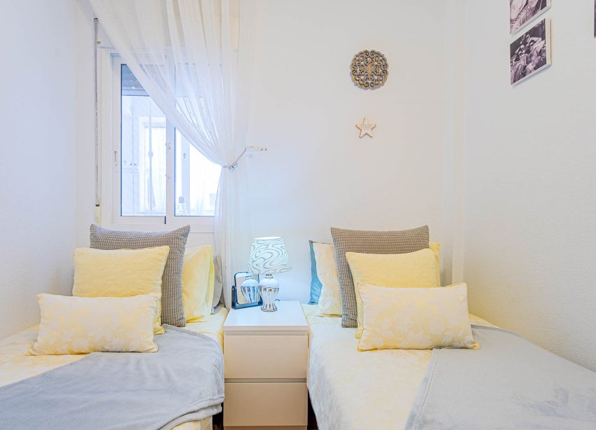 Resale - Apartment / Duplex - Punta Prima - La Ciñuelica