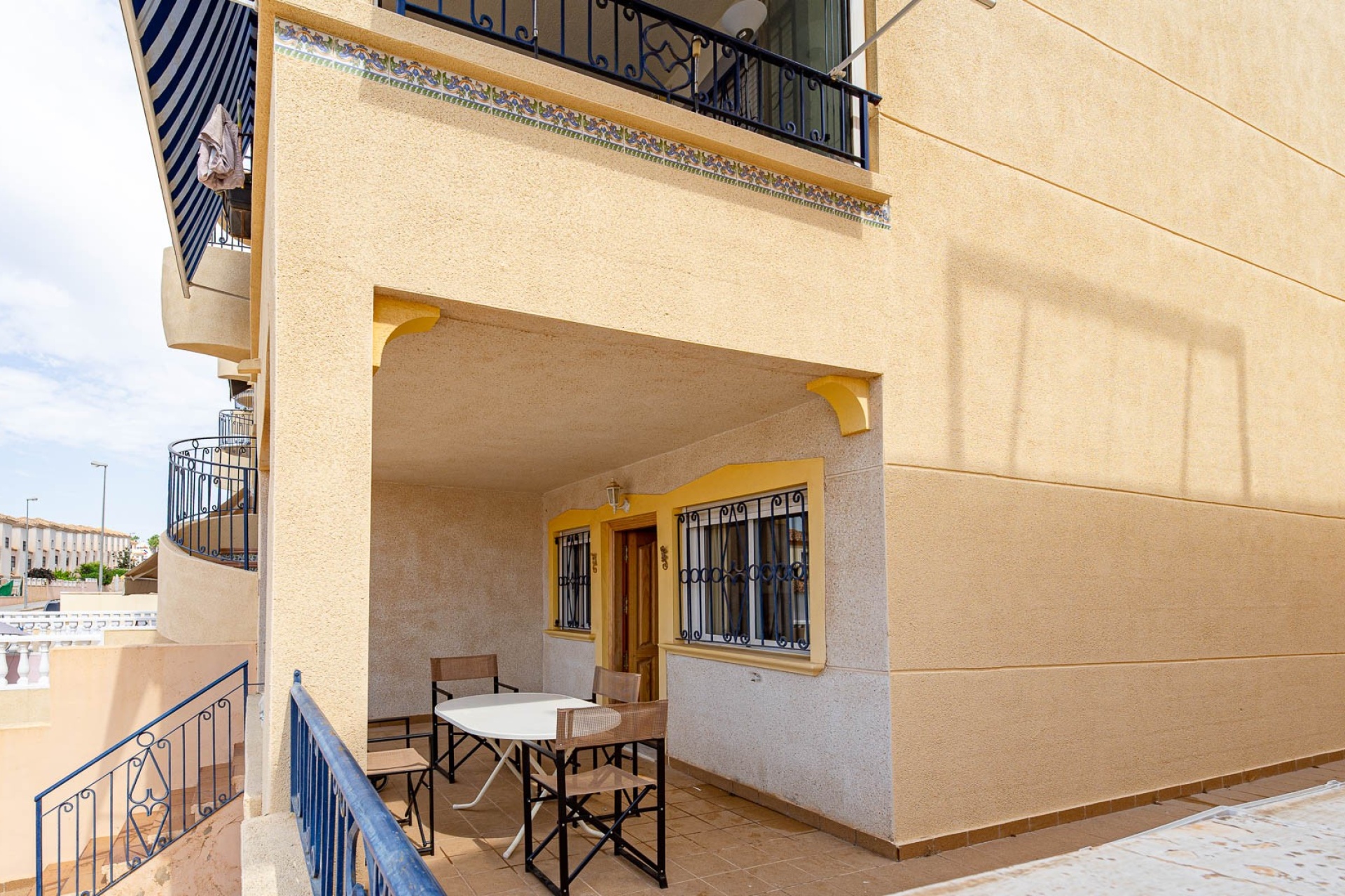 Resale - Apartment / Duplex - Punta Prima