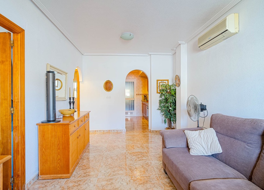 Resale - Apartment / Duplex - Punta Prima