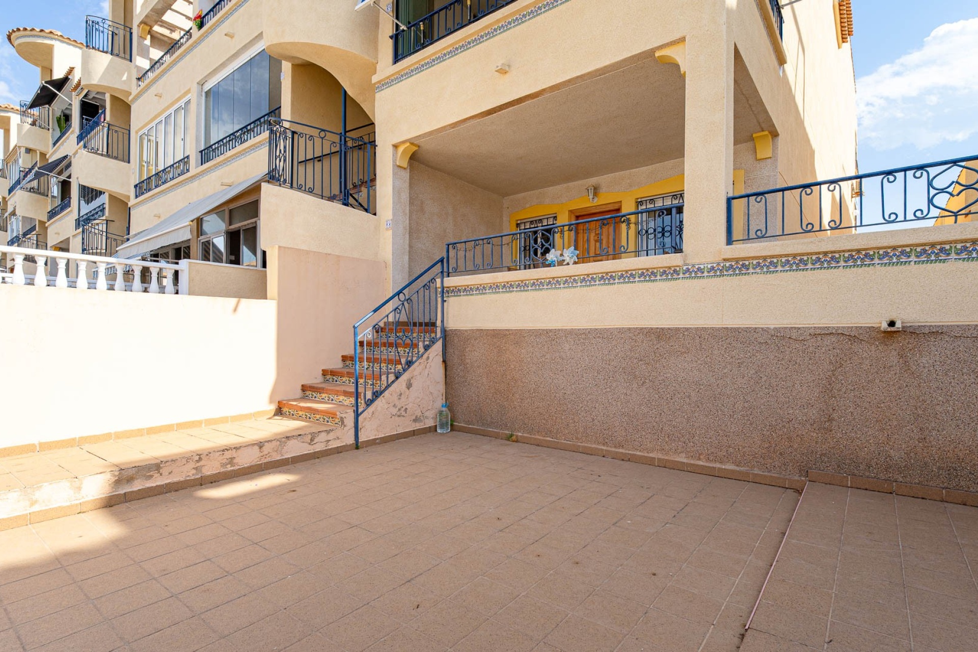 Resale - Apartment / Duplex - Punta Prima