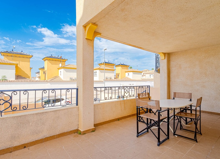 Resale - Apartment / Duplex - Punta Prima