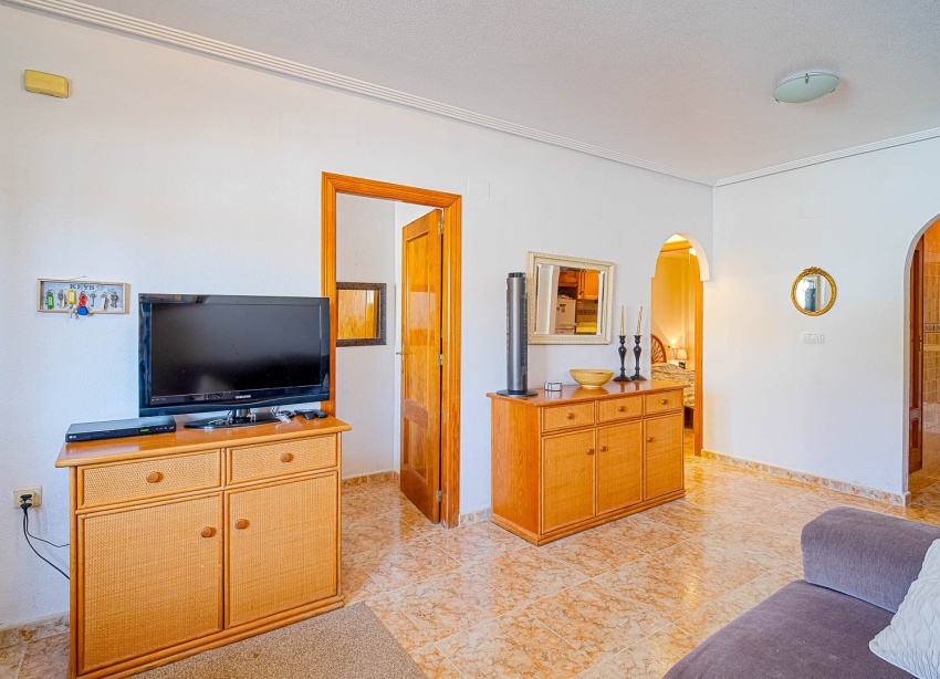 Resale - Apartment / Duplex - Punta Prima