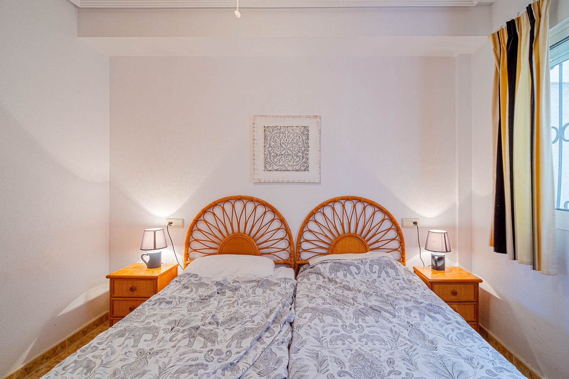 Resale - Apartment / Duplex - Punta Prima