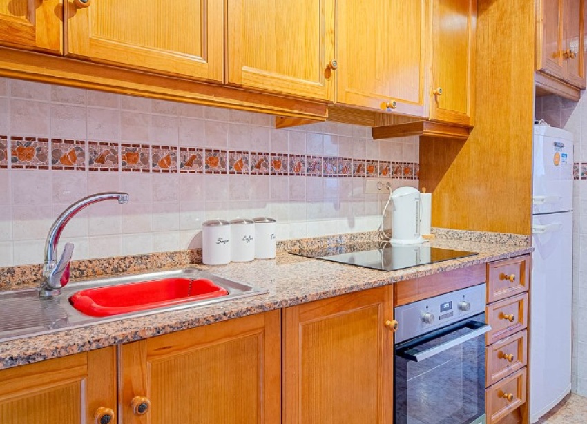 Resale - Apartment / Duplex - Punta Prima