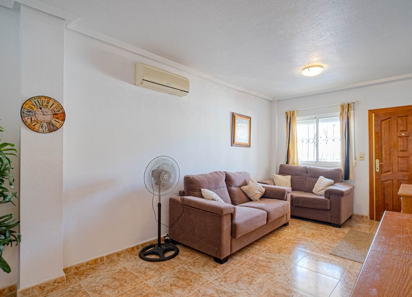 Resale - Apartment / Duplex - Punta Prima
